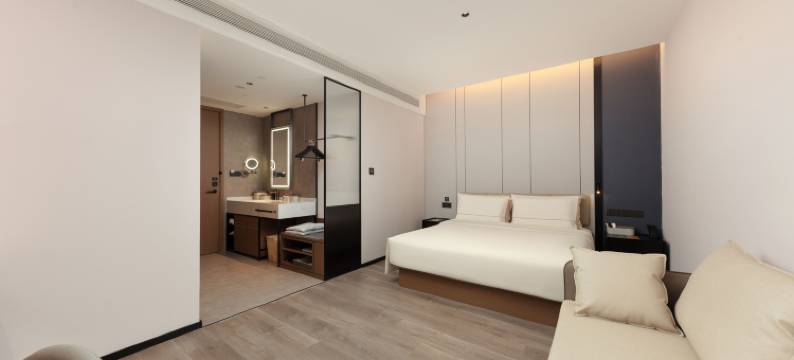 乌兰察布维多利广场建设路亚朵酒店图片