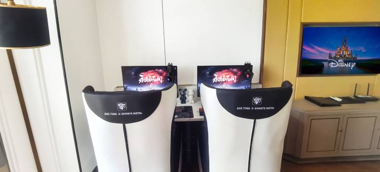 喆霆电竞酒店(三台潼川古城店)图片