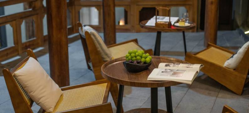 嘉央仓古·Shangri-La丨智能供氧暖轻奢度假美宿(独克宗古城店)图片