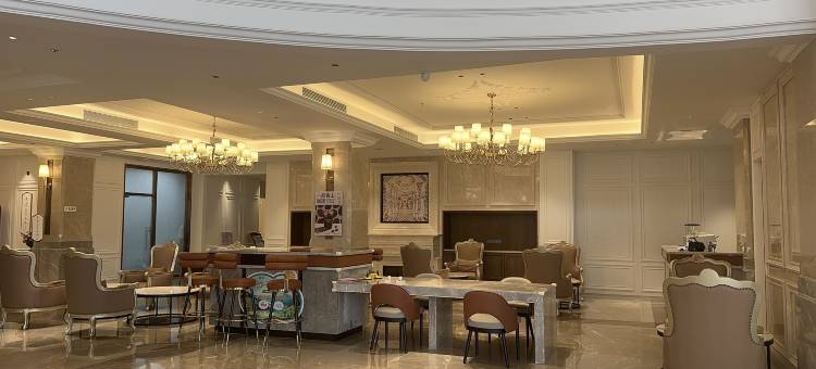 维也纳国际酒店(龙泉广场药科大学店)图片