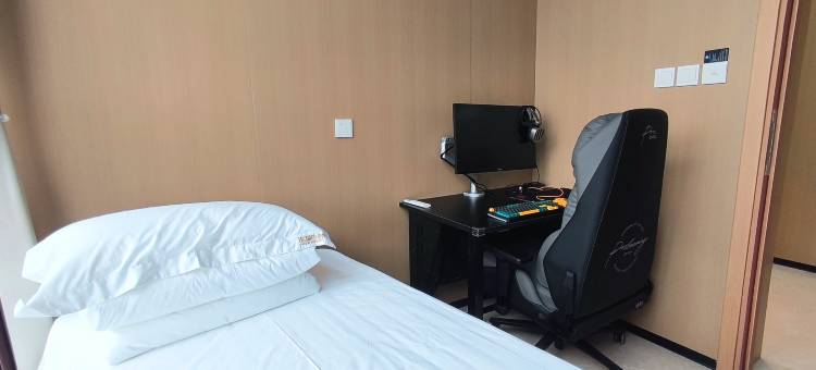 能猫·极速roam freely电竟酒店(荣成樱花湖店)图片