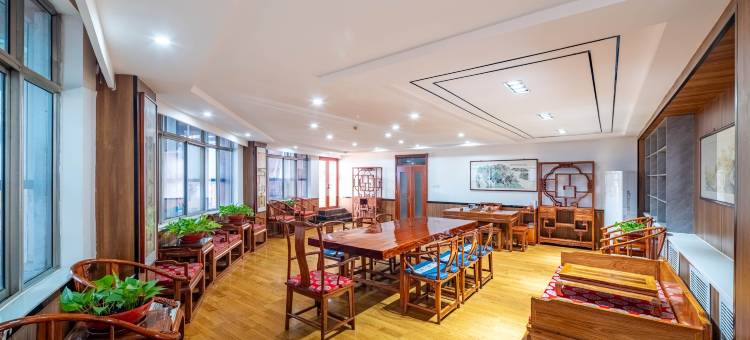 青县石油大酒店图片