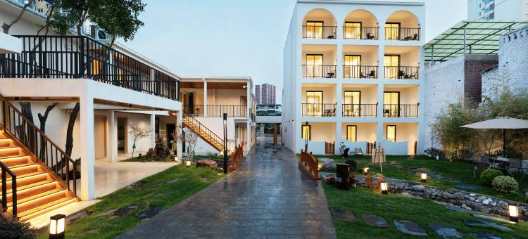 洛阳域南域北花园酒店(洛邑古城隋唐洛阳城应天门遗址店)图片