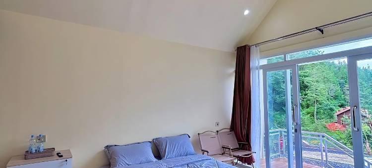 迪扎塔旺芒古豪华露营(Diiza Glamping Tawangmangu Private Pool No BBQ)图片