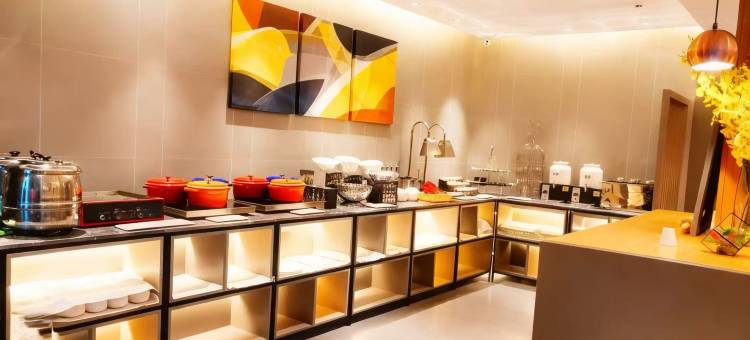 如家商旅酒店(鸡西火车站中心大街大商新玛特店)图片