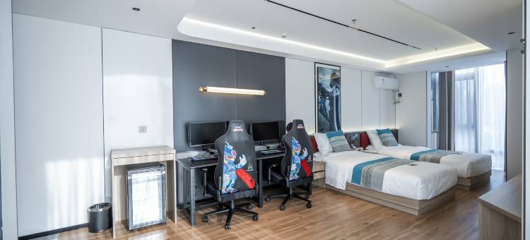 嘉棋电竞民宿(长白万象汇店)图片