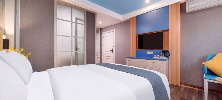 圣地兰酒店(政务中心商贸城店)图片