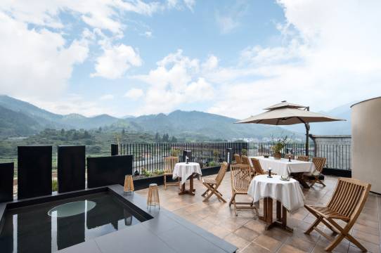 宜章枕山溪谷民宿(莽山乡店)