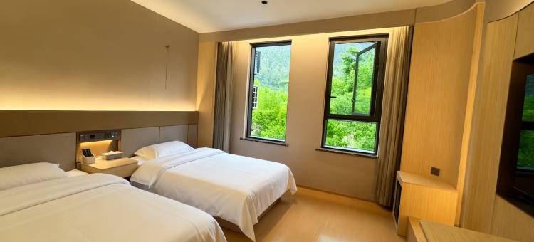 酒城民宿(天立酒街店)图片