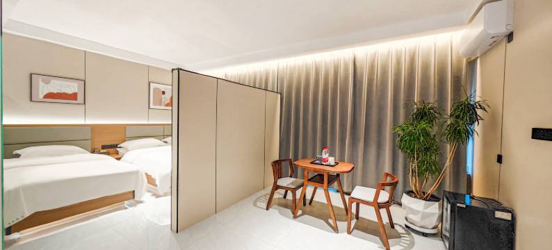 喀喇沁旗云华宾馆图片