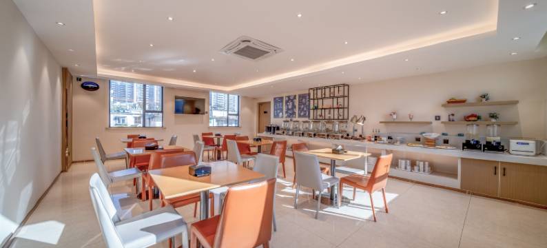 城市便捷酒店(湛江国贸鼎盛广场店)图片