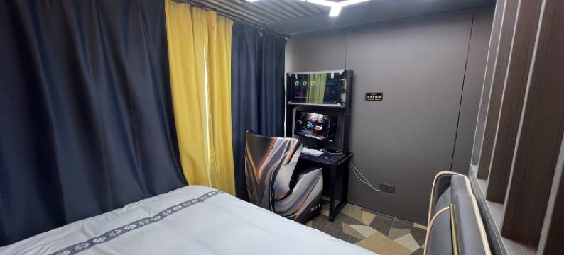 云顶空间电竞酒店图片