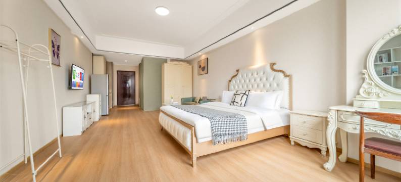 尚诚精品公寓(台州万达广场店)图片