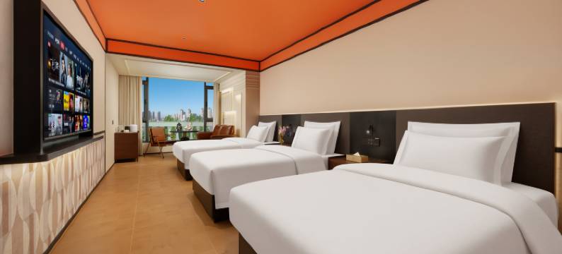 乌鲁木齐国际大巴扎和田二街鎏金·艺术酒店图片