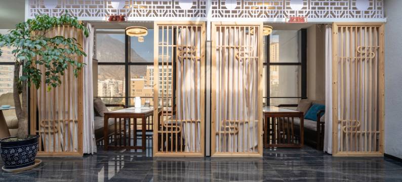 茂县九鼎红轻奢酒店图片