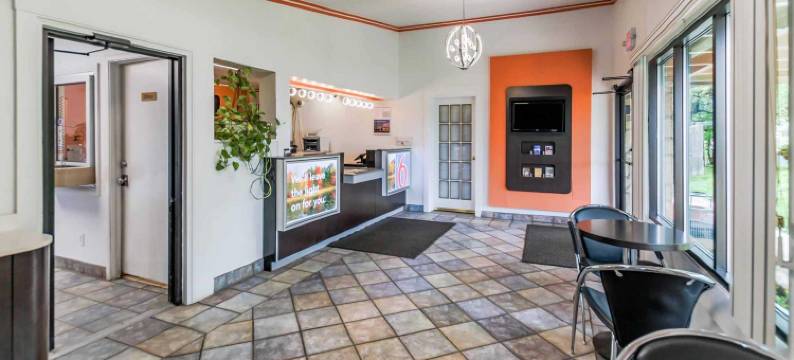 卡拉马祖, 密歇根6号汽车旅馆(Motel 6 Kalamazoo, MI)图片