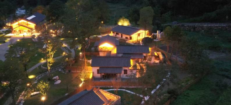 易曼·高村民宿图片