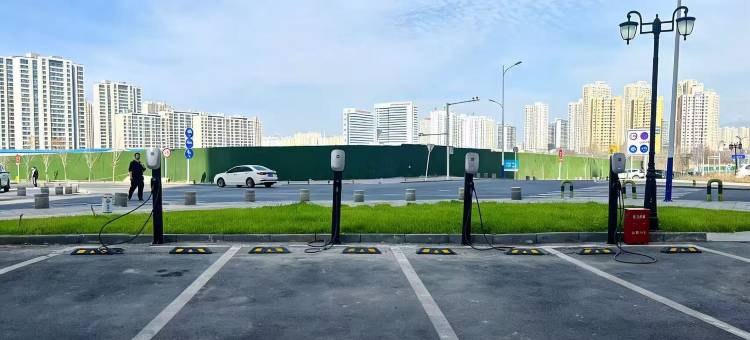 新麦青禾酒店(乌鲁木齐国际会展中心吾悦广场店)图片