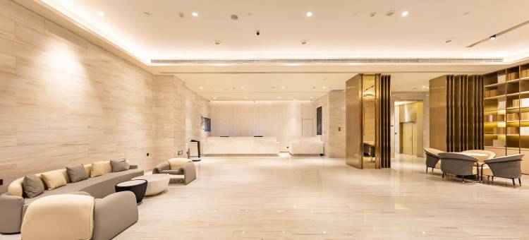 艺龙万国酒店(北京丽泽商务区丰台火车站店)图片