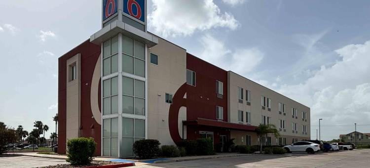 德克萨斯韦斯拉科 6 号汽车旅馆(Motel 6 Weslaco, TX)图片