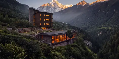 雲頂望山丨半山月舍(四姑娘山長青山寨觀景平台店)