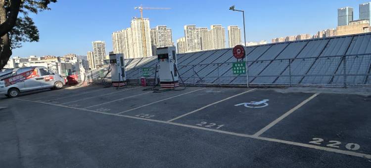 维也纳国际酒店(昆明龙泉路财大店)图片