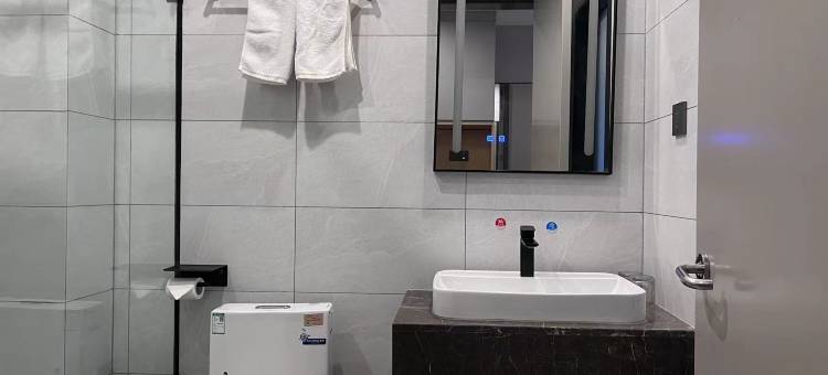 如家睿柏·云酒店(天津西青王稳庄赛达工业园店)图片