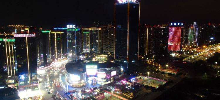 悦享时光酒店(泸州金融中心万象汇店)图片