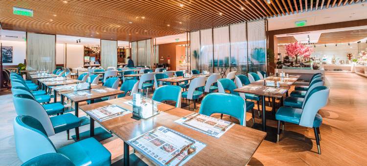 青岛澜海大酒店(董家口高铁站店)图片