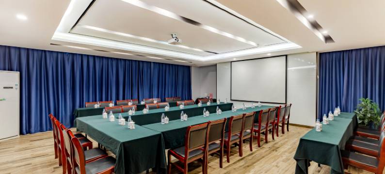 信谊宾馆(淮南体育场店)图片