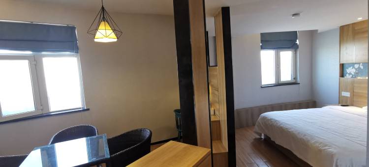 白玉兰酒店(连云港赣榆万达广场义塘路店)图片