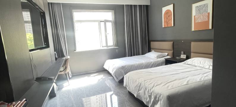 安国365电竞轻奢酒店图片