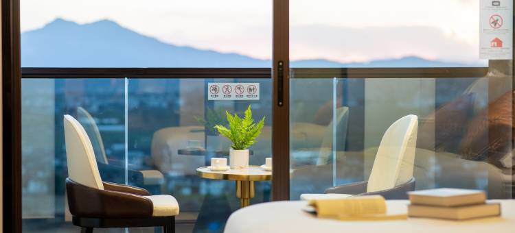 丽江·古城区丨VIEW·BYARTOUR-LA·栢雅朵高空观景酒店(丽江时光店)图片