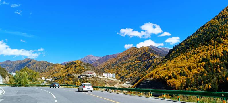 四姑娘山山脊时光温泉轻奢客栈图片