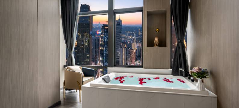 FF酒店(重庆解放碑洪崖洞店)图片