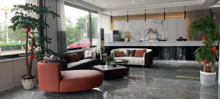 如家睿柏·云酒店(榆林定边站店)图片