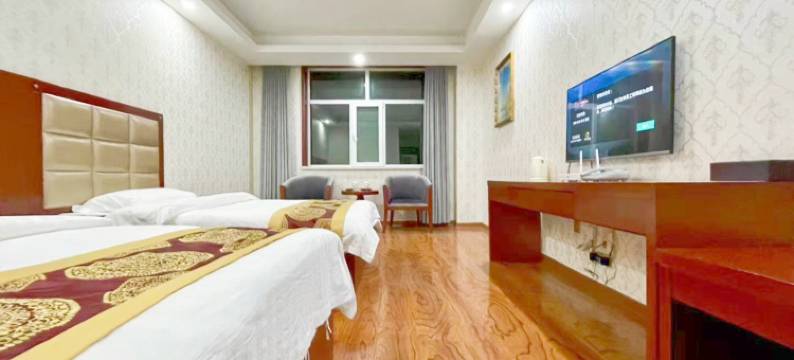 乌兰万豪大酒店(茶卡盐湖景区店)图片