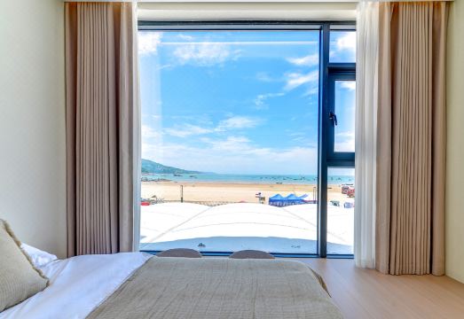 Bihai Chaosheng Seaview Beach Resort Homestay Hotel Overview