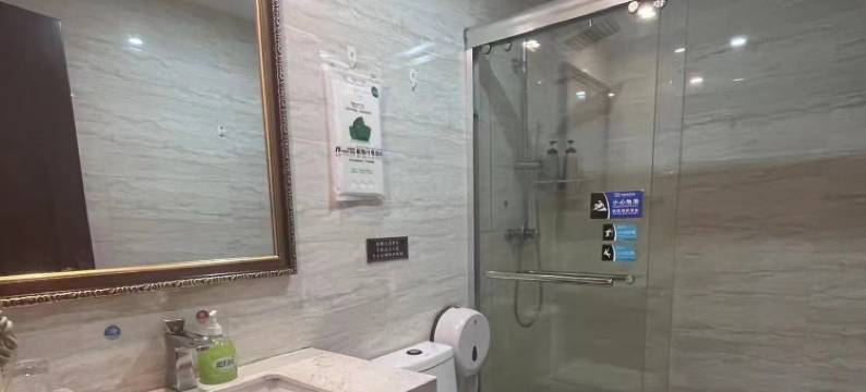 隆城商务宾馆(瑞安吾悦广场店)图片