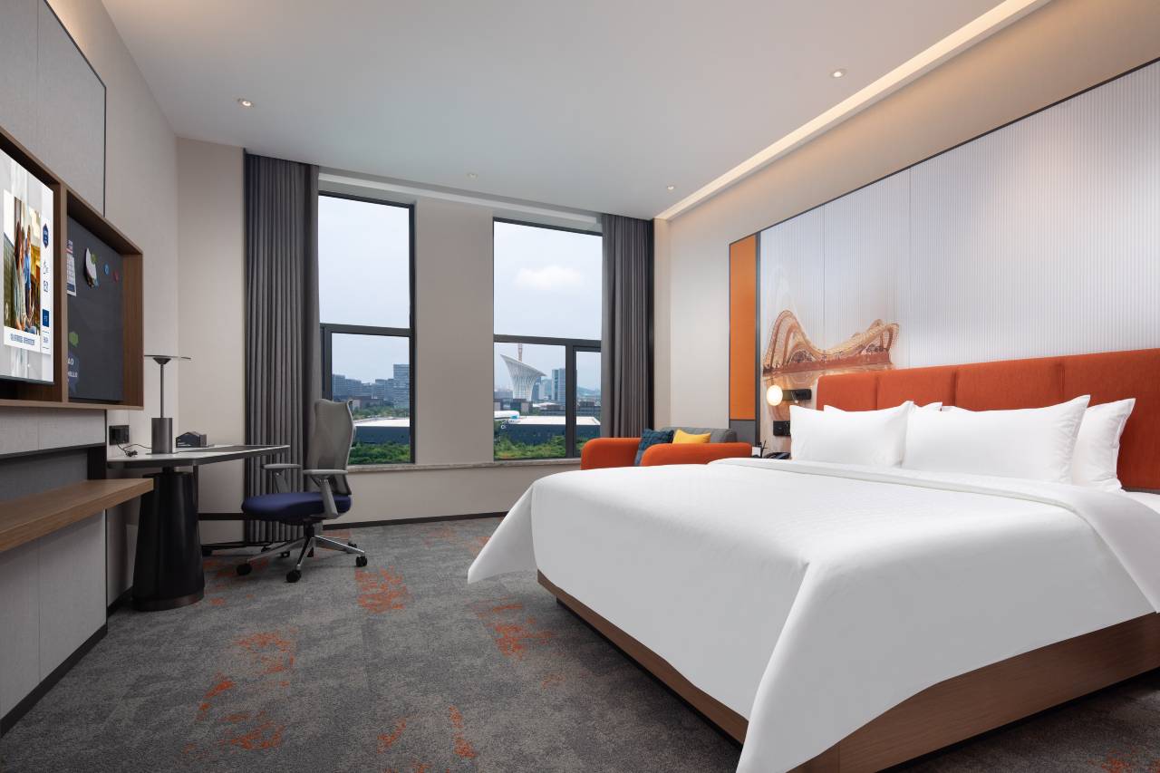 武汉光谷科技会展中心希尔顿欢朋酒店图片