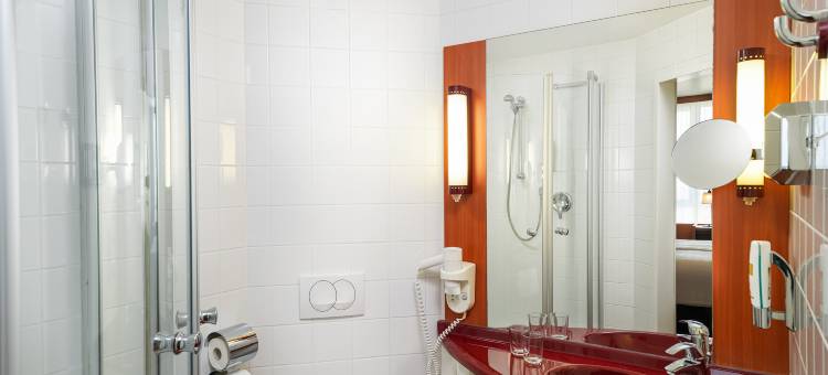 萨尔茨堡机场莱昂纳多酒店(Leonardo Hotel Salzburg Airport)图片