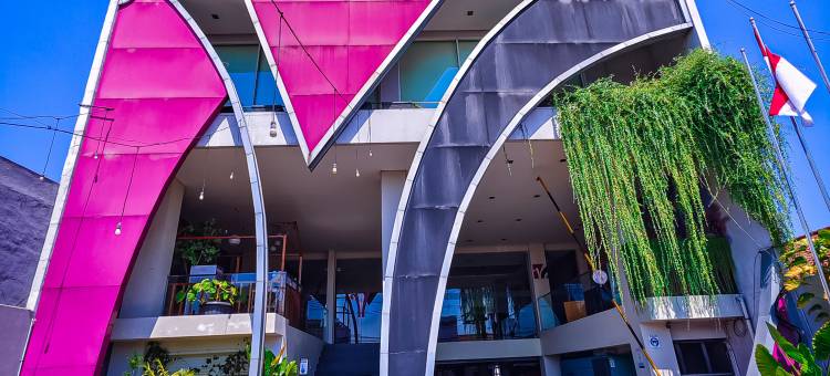 吉打里维瓦酒店 - 阿扎纳精选(Viva Hotel Kediri, Azana Hotel Collection)图片