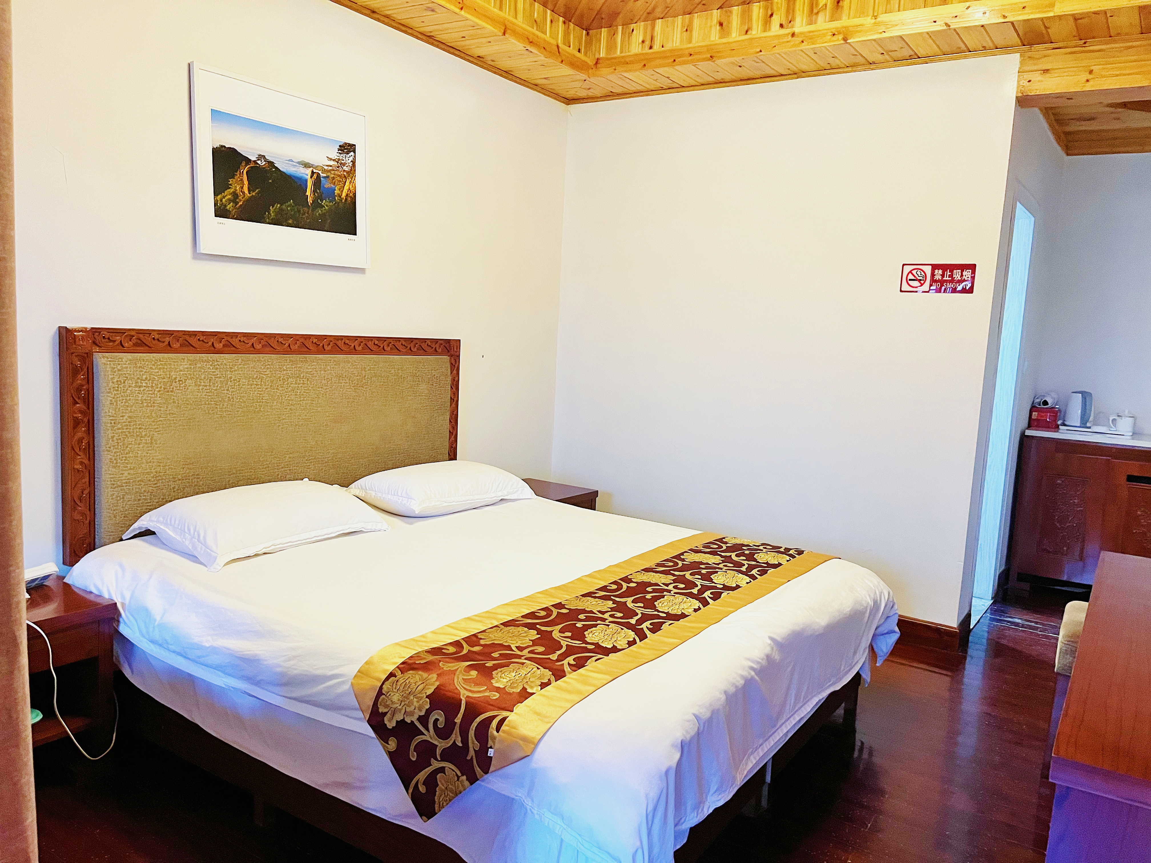 Wolongge CourtyardOver view