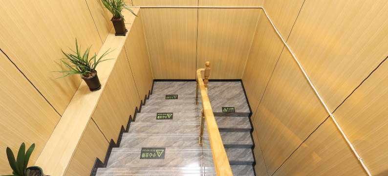 阳曲鑫丰田商务酒店图片