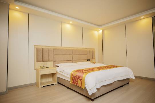 马尔康圣地阳光酒店