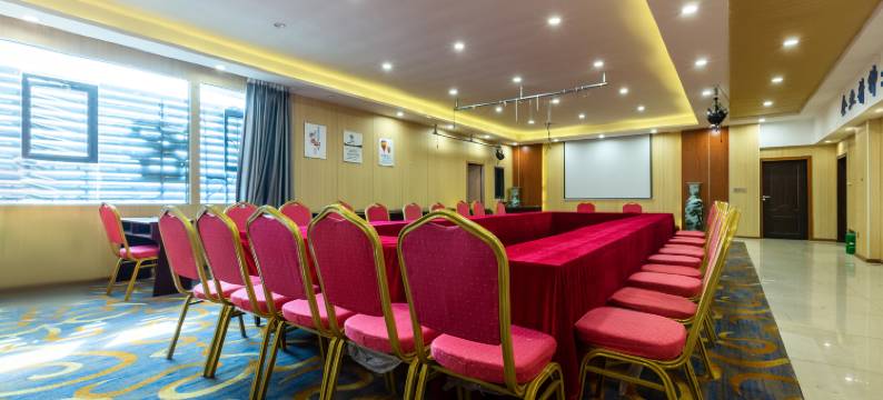 六盘水漫谷皇宫泰式酒店(火车站店)图片