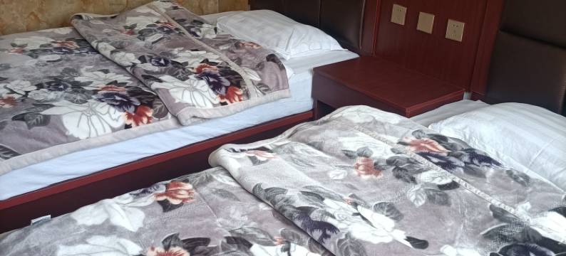 青海湖祥和假日宾馆图片