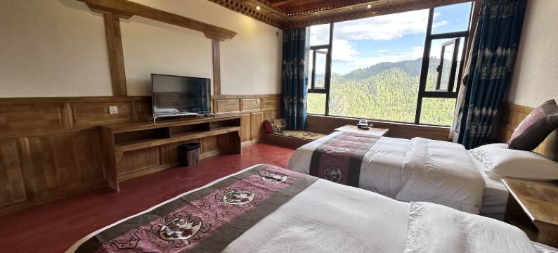 迭部扎尕那吉祥如意客栈图片