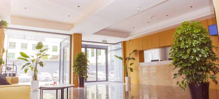 格林豪泰智选酒店(鄄城汽车总站店)图片