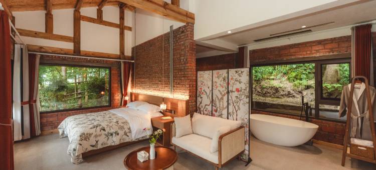 溪谷九渡·田也图片